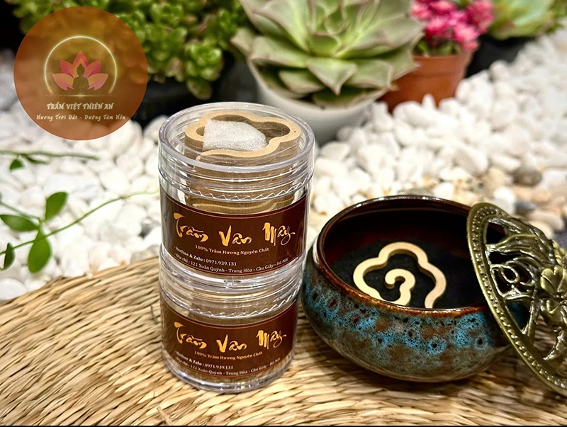 Trầm Hương Đốt